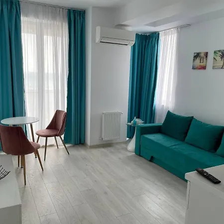 North I * Mamaia